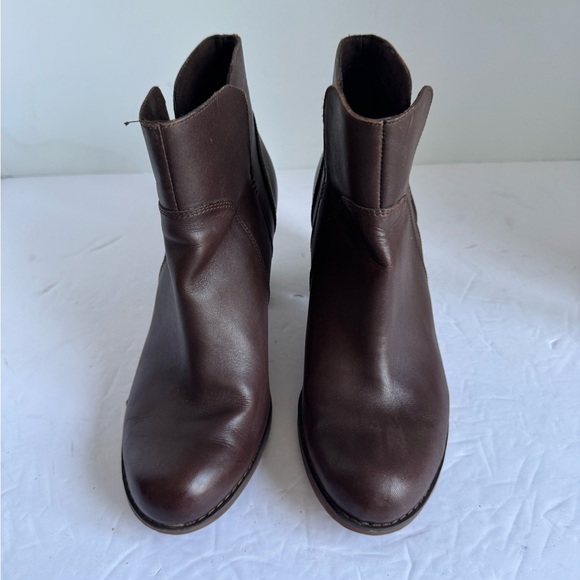 Timberland Women's Rudston Dark Brown Leather Ankle Boots A1QFY
Size 7.5 - Picture 3 of 11